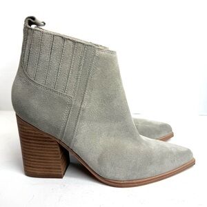 NWOT Marc Fisher Alva Suede Ankle Bootie Gray Women’s Size 9.5